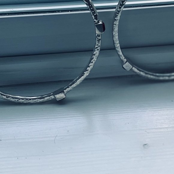 3 ITEMS VTG Dainty silver tone chain with three pendants and 2 silver bracelets - Picture 6 of 7